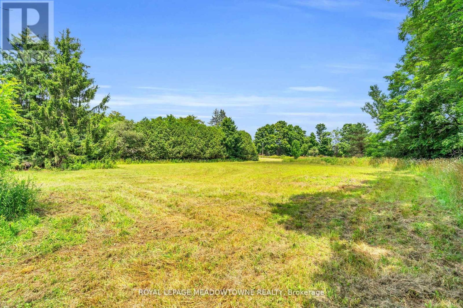 












9483 WELLINGTON RD 124 ROAD

,
Erin,




Ontario
N0B1T0

