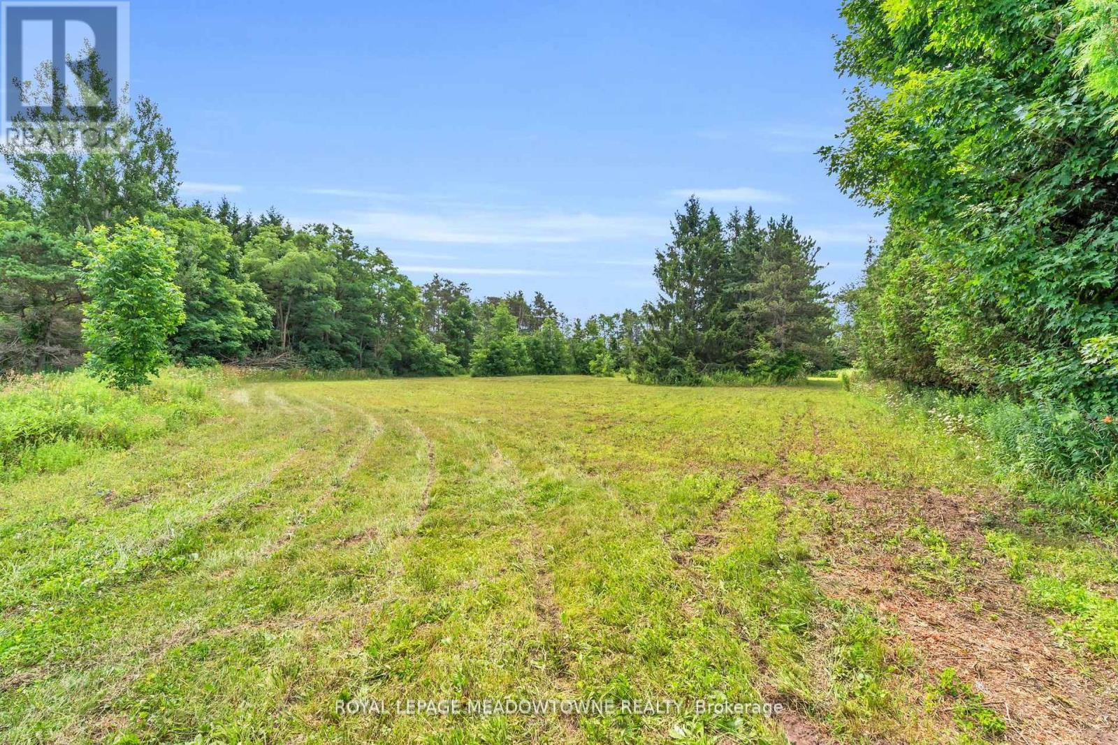 












9483 WELLINGTON RD 124 ROAD

,
Erin,




Ontario
N0B1T0

