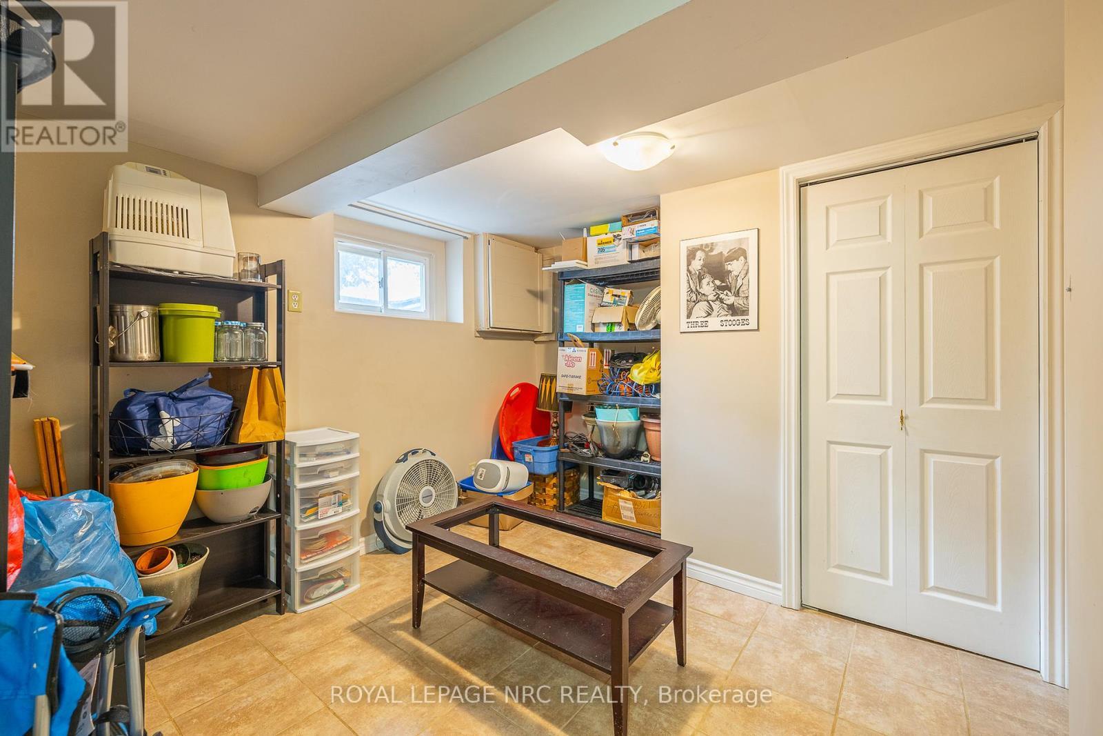 












81 PELHAM RD ROAD

,
St. Catharines (Western Hill),




Ontario
L2S1S3

