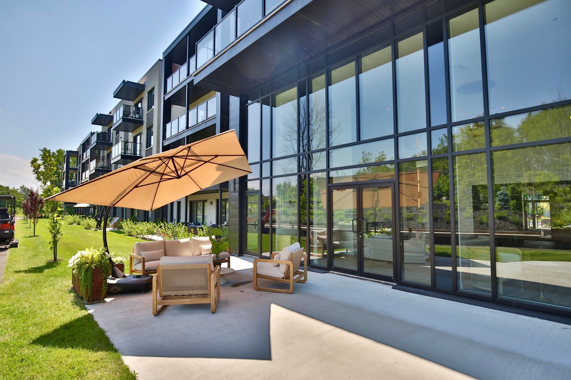 









2100


Rue Benoit

, 105,
Saint-Bruno-de-Montarville,




QC
J3V6N5

