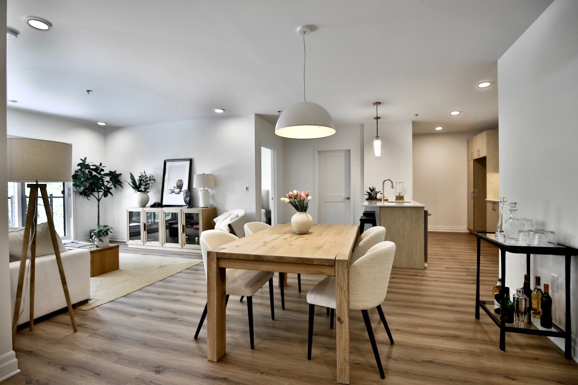 









2100


Rue Benoit

, 105,
Saint-Bruno-de-Montarville,




QC
J3V6N5

