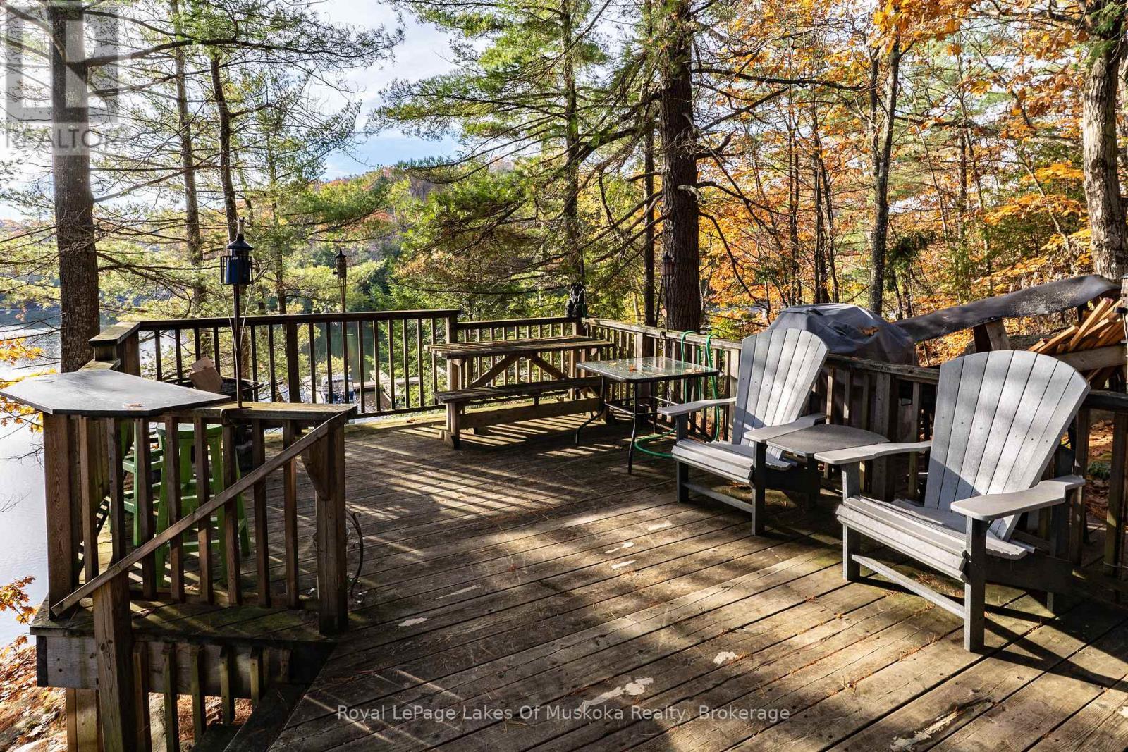 












1 - 1060 SKELETON LAKE 3 ROAD

,
Muskoka Lakes (Watt),




Ontario
P0B1M0

