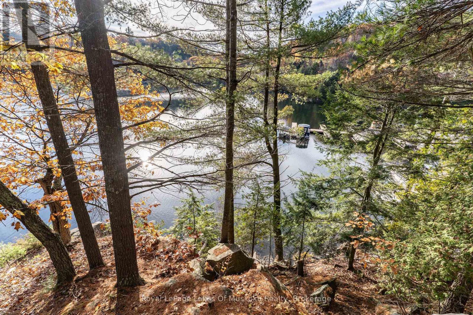 












1 - 1060 SKELETON LAKE 3 ROAD

,
Muskoka Lakes (Watt),




Ontario
P0B1M0

