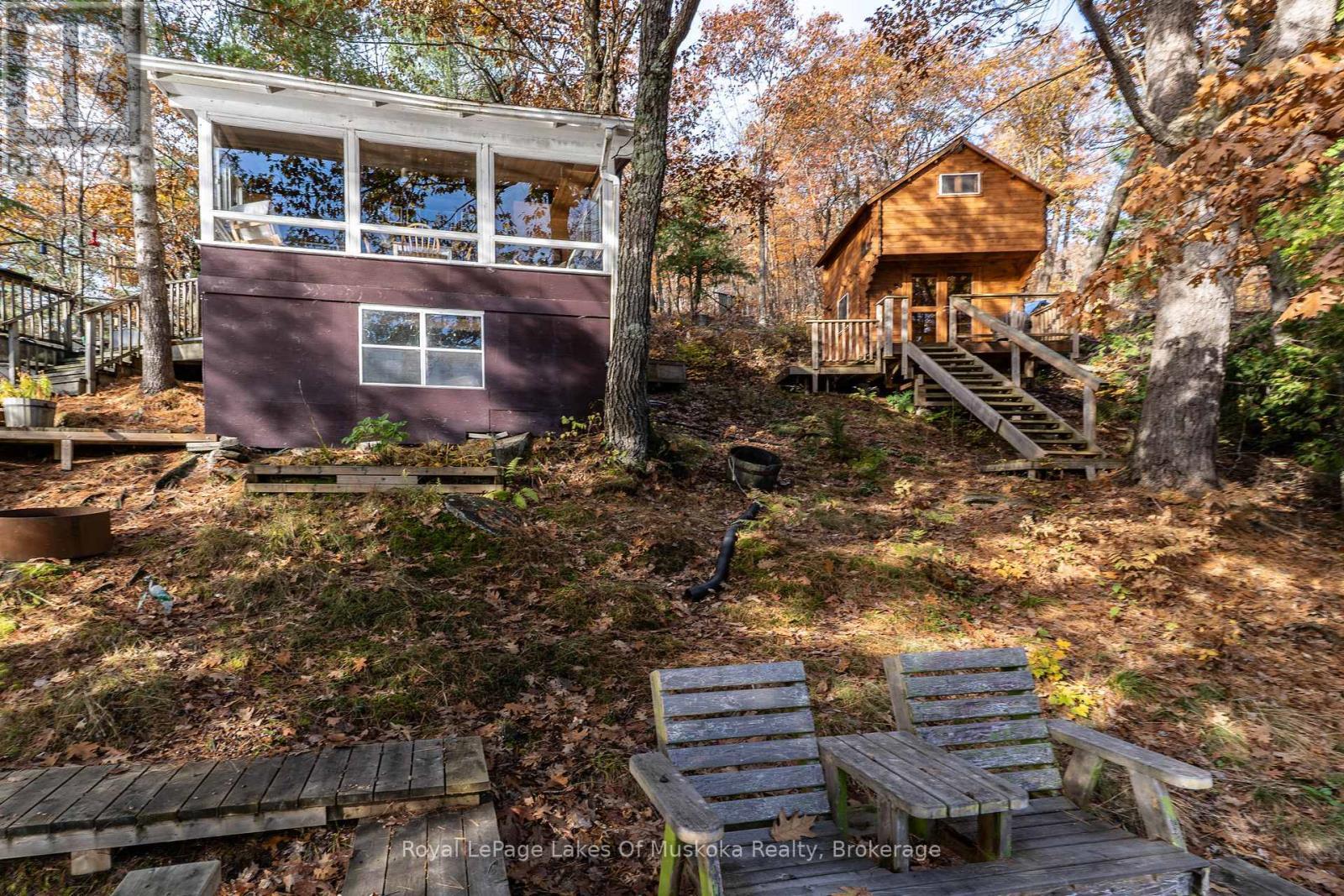 












1 - 1060 SKELETON LAKE 3 ROAD

,
Muskoka Lakes (Watt),




Ontario
P0B1M0

