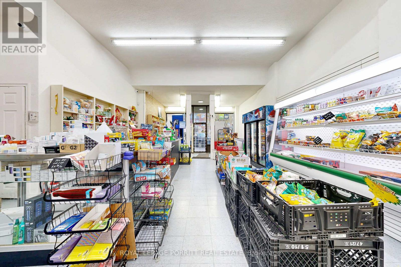 












3391 LAKE SHORE BOULEVARD W

,
Toronto,




Ontario
M8W1N2

