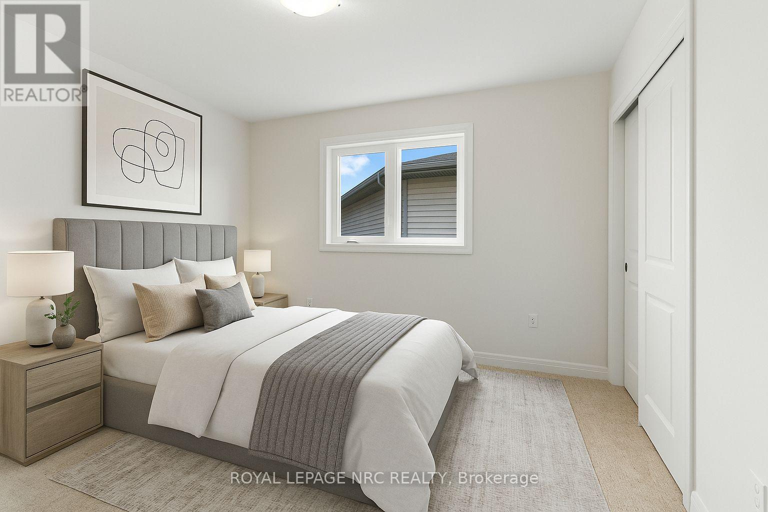 












1022 KRAFT ROAD N

,
Fort Erie (Crescent Park),




Ontario
L2A4M4

