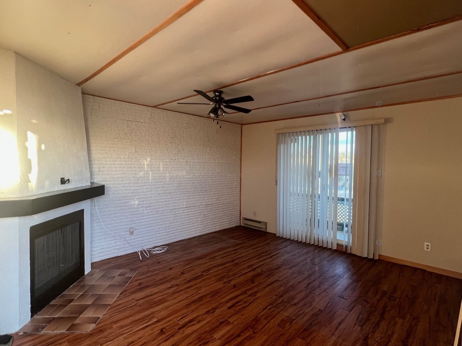 









187


9e Avenue

,
Chapais,




QC
G0W1H0

