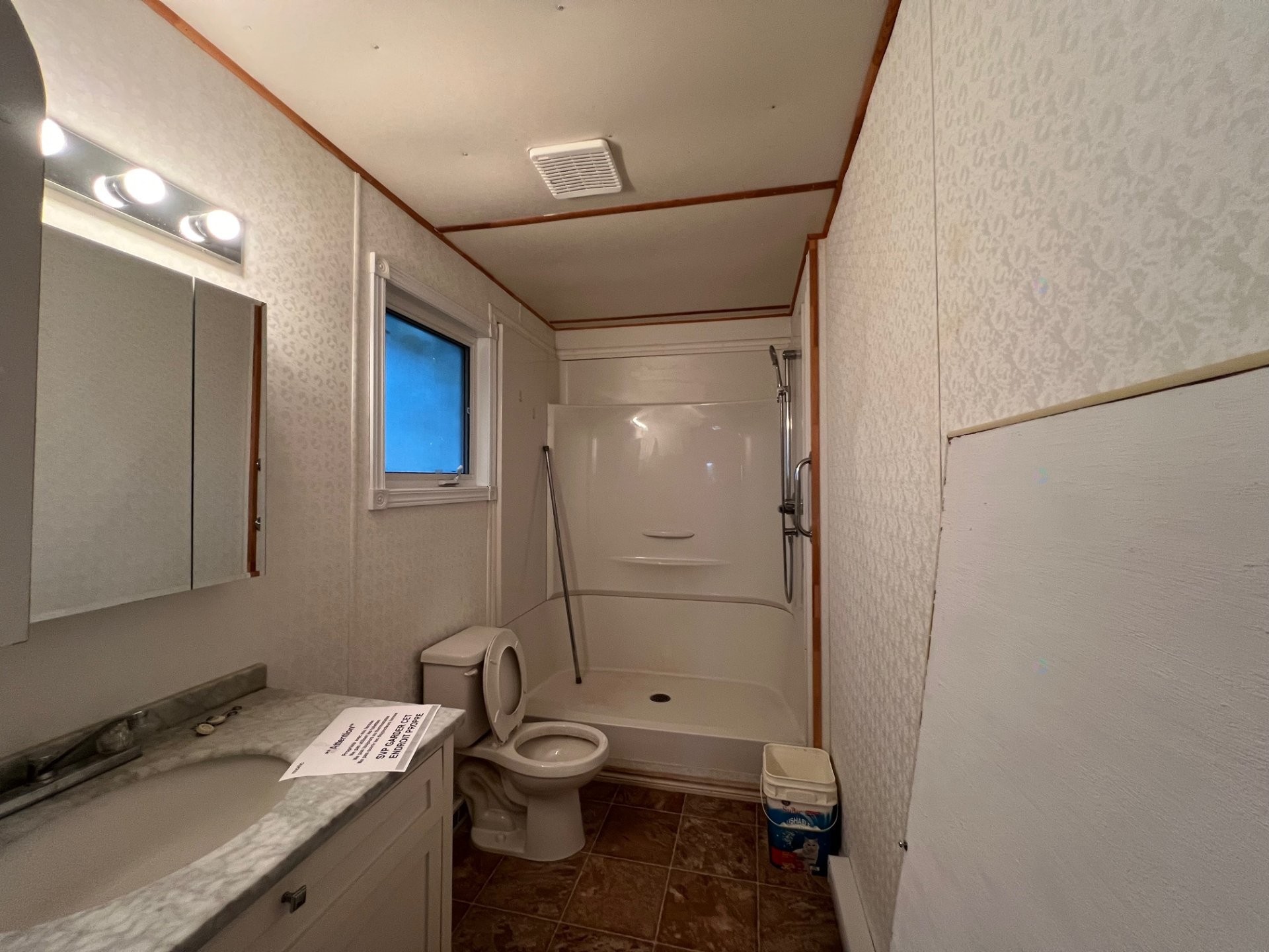 









187


9e Avenue

,
Chapais,




QC
G0W1H0

