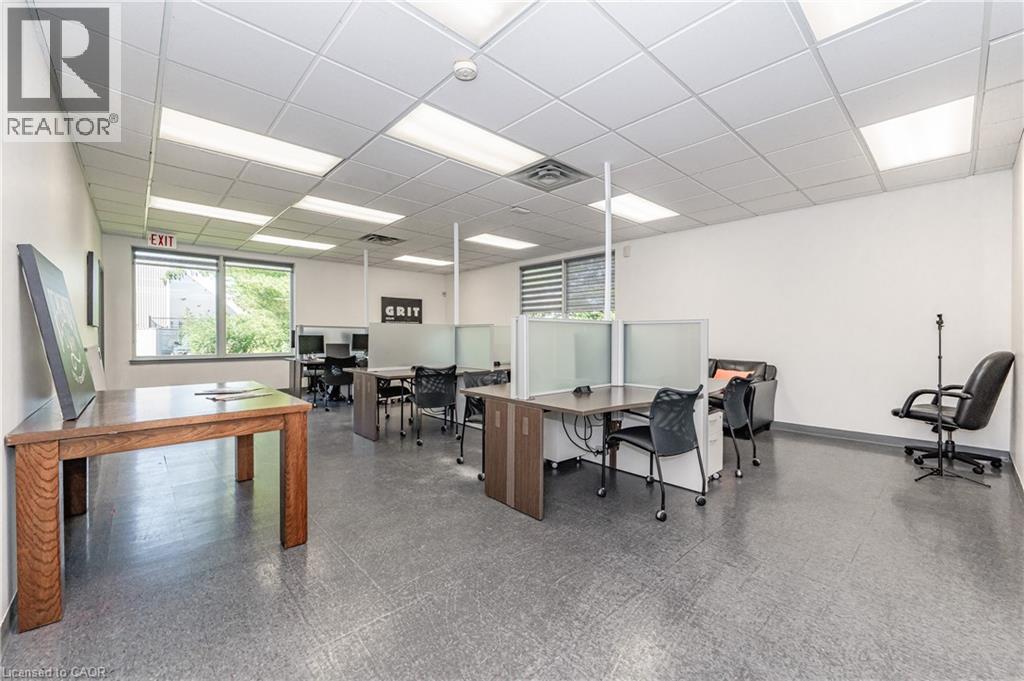 












361 SOUTHGATE Drive

,
Guelph,




Ontario
N1G3M5

