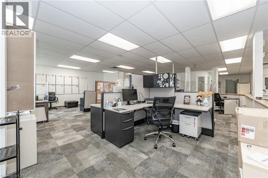 












361 SOUTHGATE Drive

,
Guelph,




Ontario
N1G3M5

