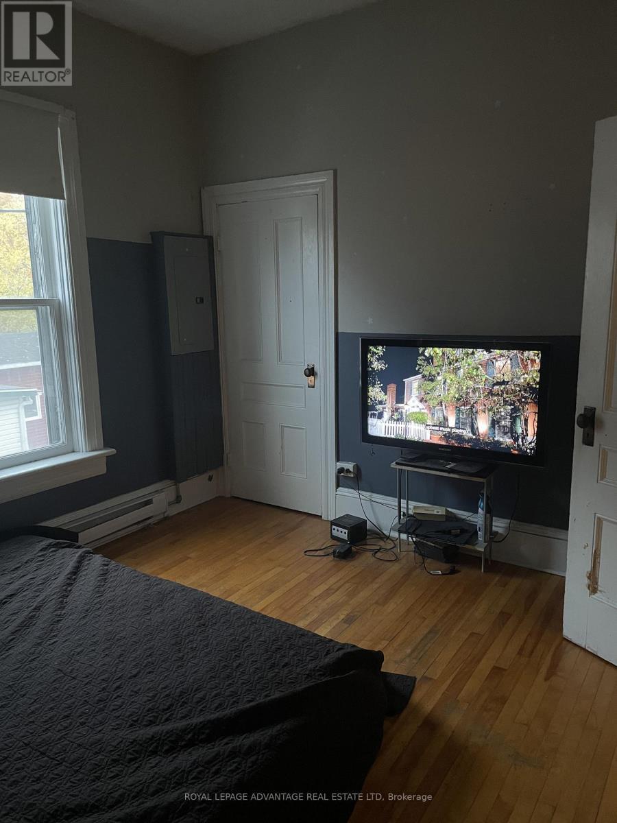 












28 MCEWEN AVENUE

,
Smiths Falls,




Ontario
K7A2K4

