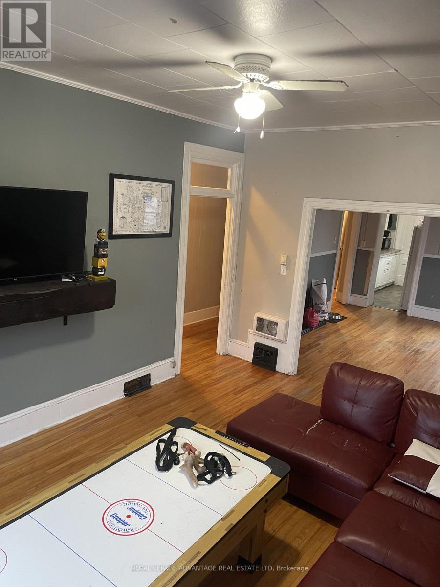 












28 MCEWEN AVENUE

,
Smiths Falls,




Ontario
K7A2K4

