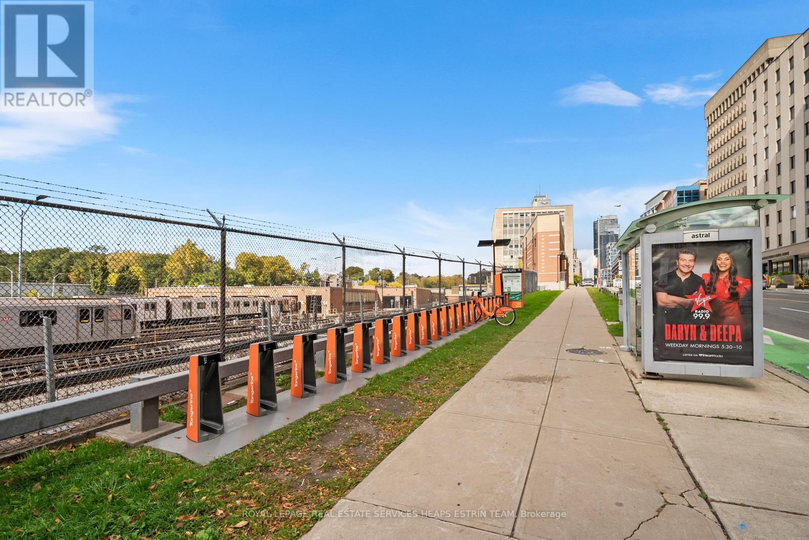 












302 - 18 MERTON STREET

,
Toronto,




Ontario
M4S3G9

