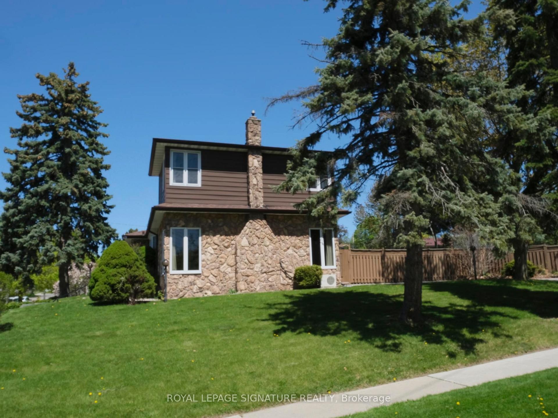 









1


Kencliff

Crescent,
Toronto,




ON
M1P 4E2

