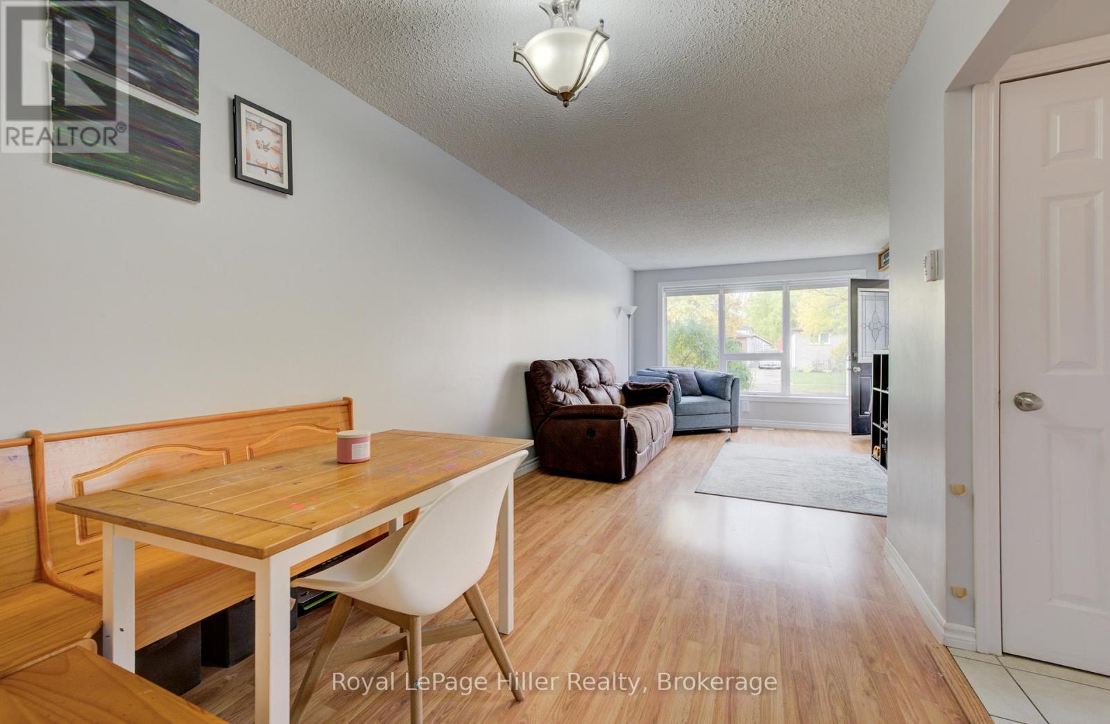 












50 WYATT STREET

,
Stratford,




Ontario
N5A7C8

