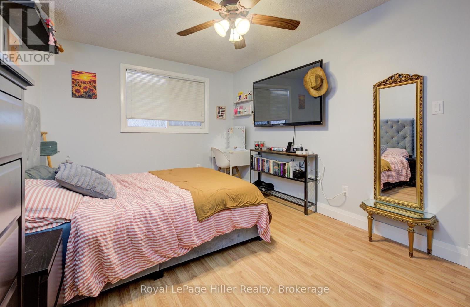 












50 WYATT STREET

,
Stratford,




Ontario
N5A7C8

