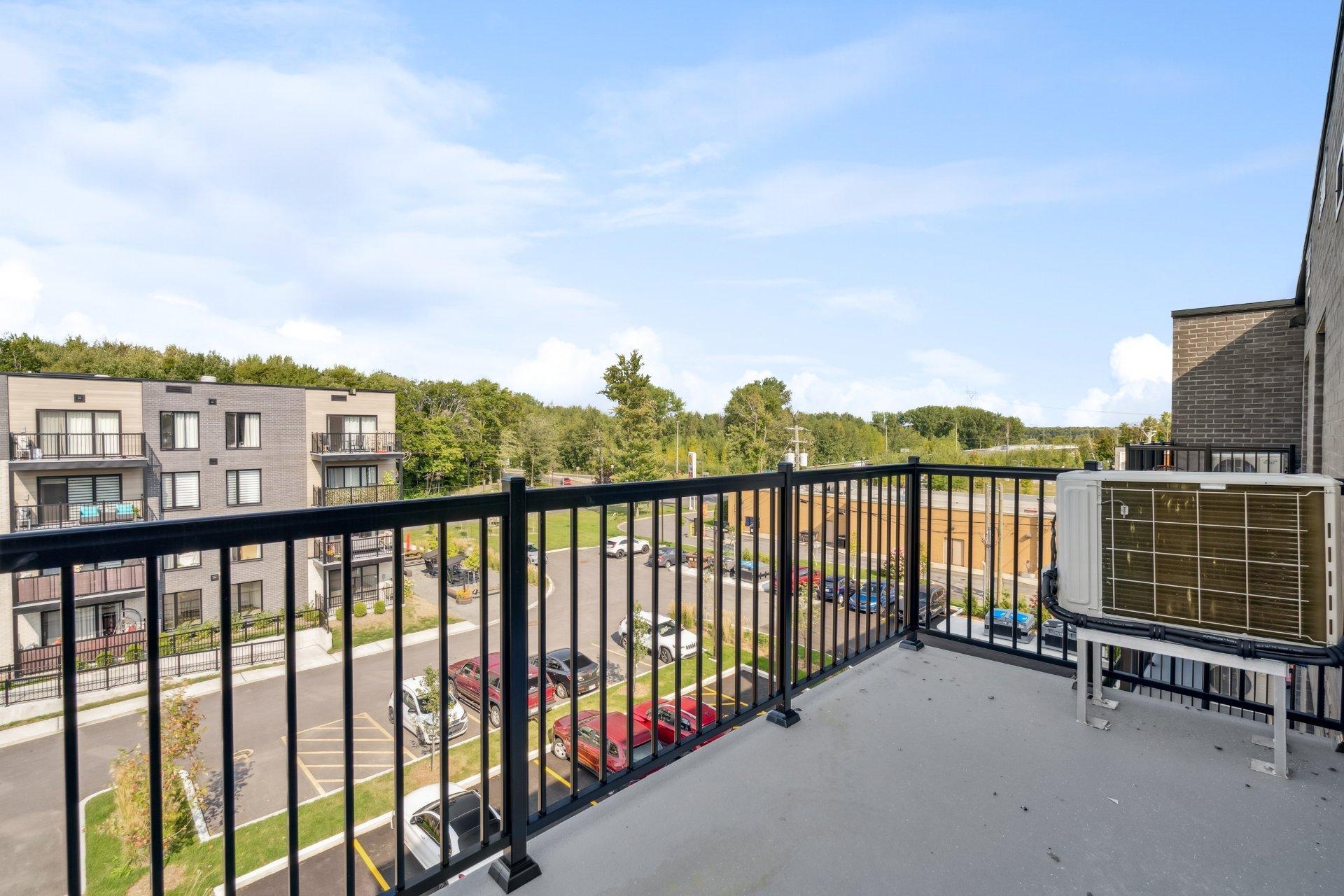 









4955


Rue des Ormes

, 2405,
Contrecoeur,




QC
J0L1C0

