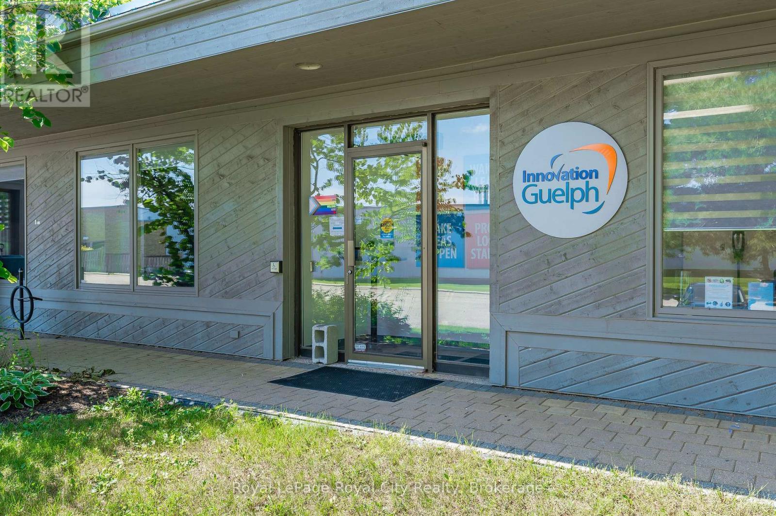 












361 SOUTHGATE DRIVE

,
Guelph (Clairfields/Hanlon Business Park),




Ontario
N1G3M5

