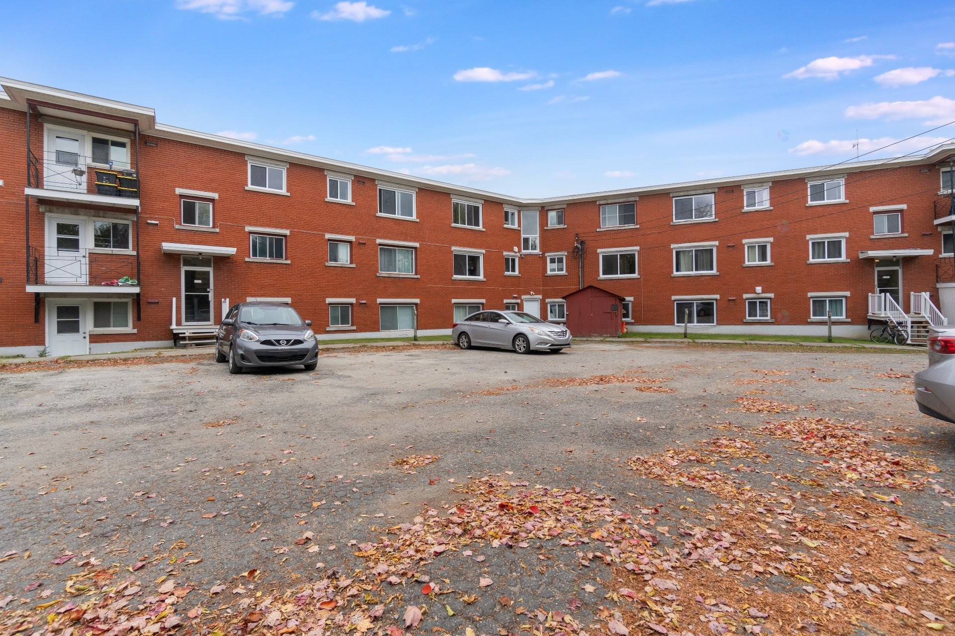 









535


Rue Papineau

,
Sherbrooke (Fleurimont),




QC
J1E1X9

