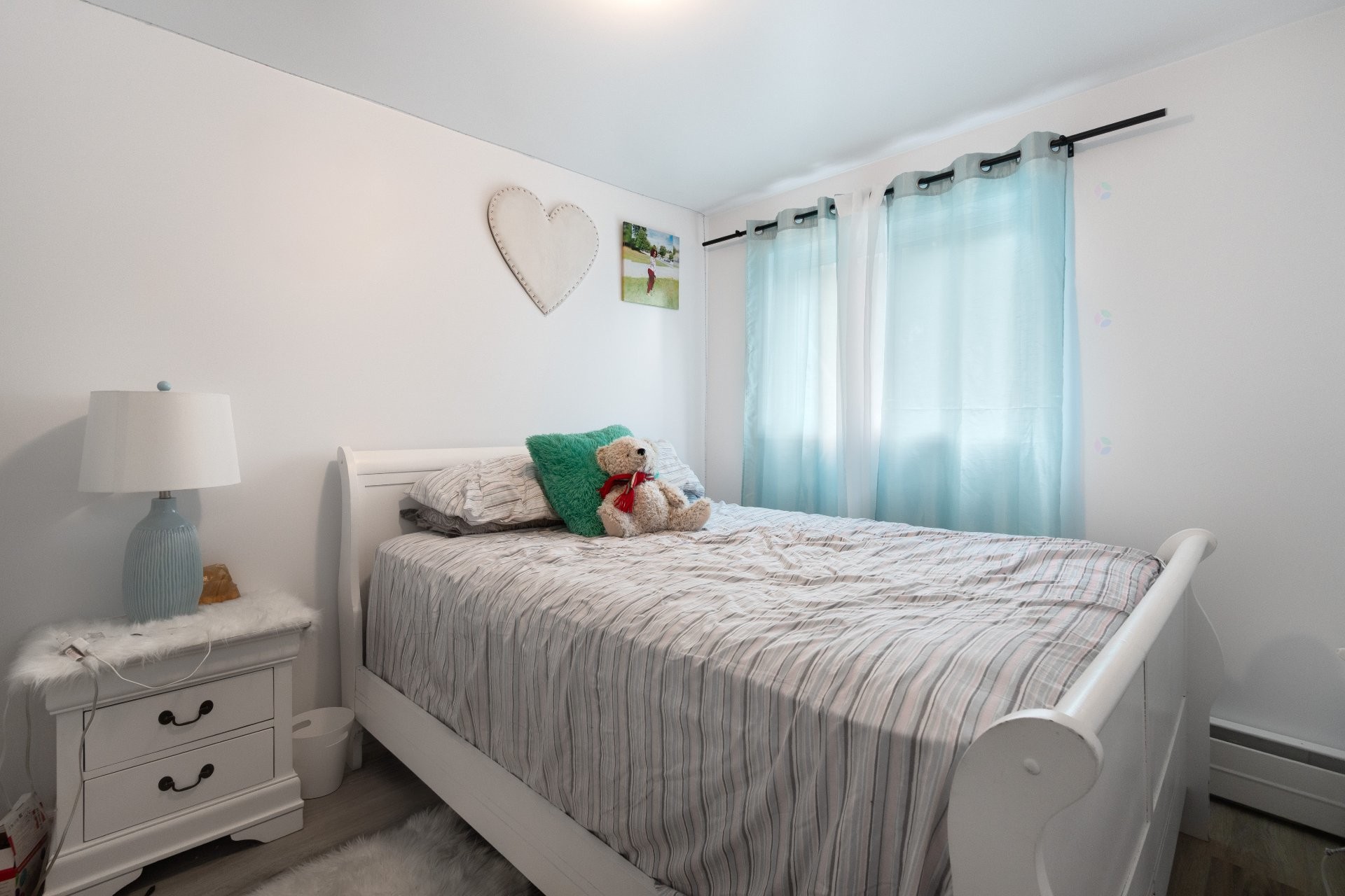 









535


Rue Papineau

,
Sherbrooke (Fleurimont),




QC
J1E1X9

