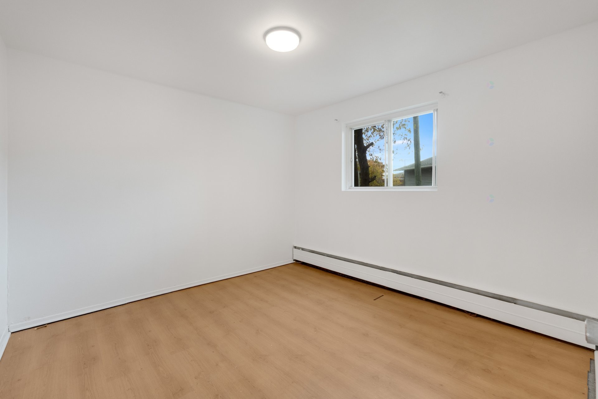 









535


Rue Papineau

,
Sherbrooke (Fleurimont),




QC
J1E1X9

