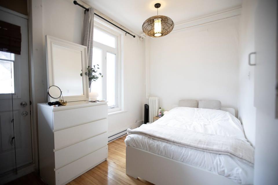 









79


Rue Fraser

, 1,
Québec (La Cité-Limoilou),




QC
G1R2B7

