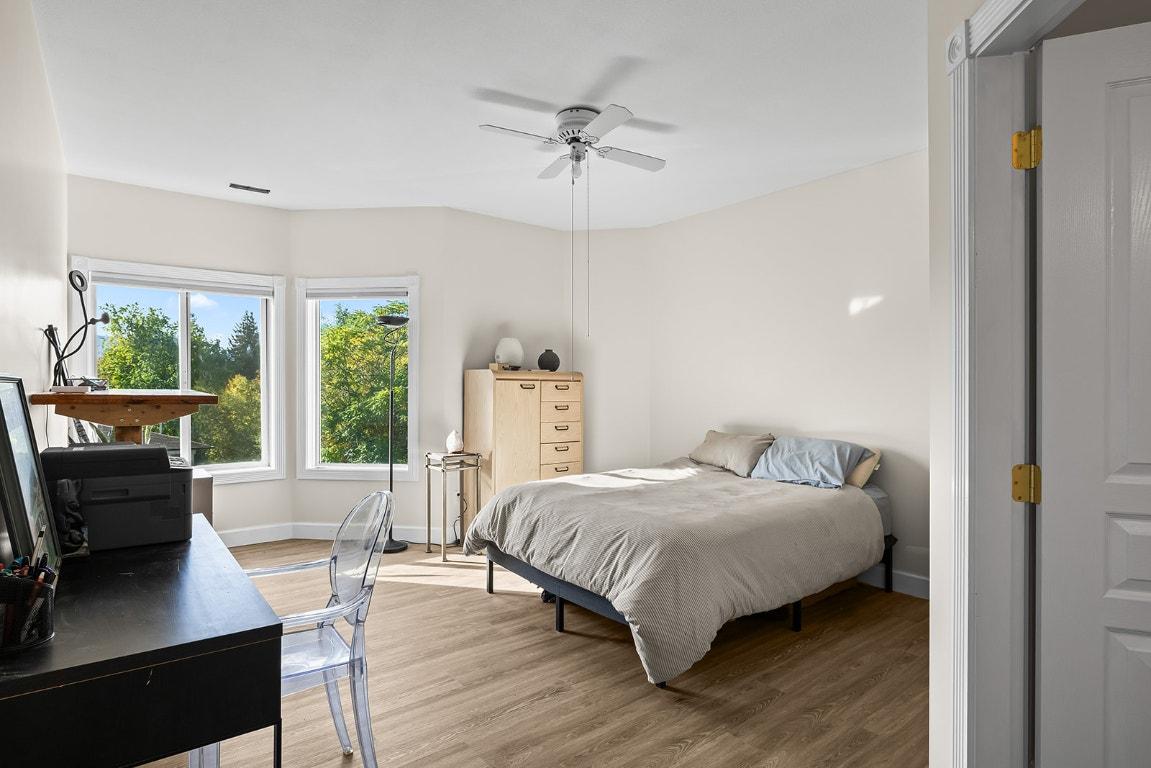 









1940


Richter

Street, 203,
Kelowna,




BC
V1Y 2N2

