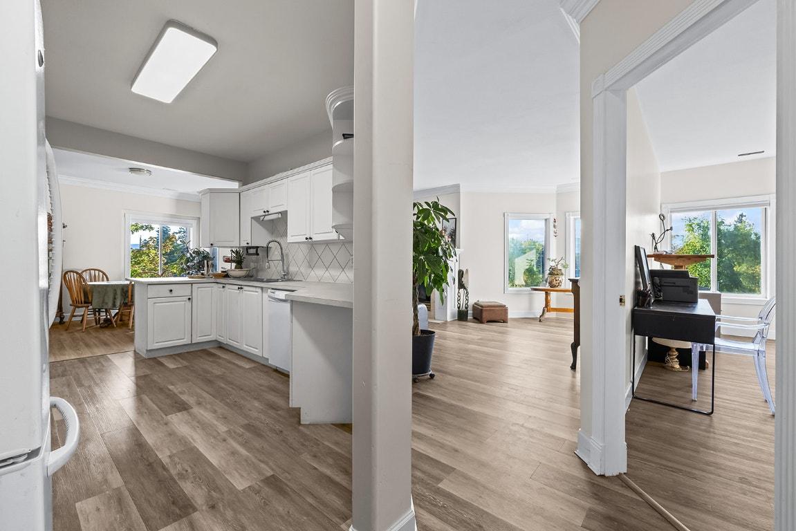 









1940


Richter

Street, 203,
Kelowna,




BC
V1Y 2N2

