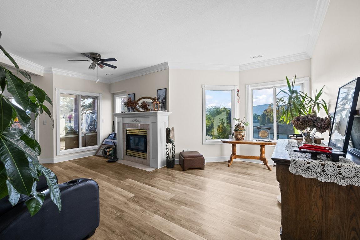 









1940


Richter

Street, 203,
Kelowna,




BC
V1Y 2N2

