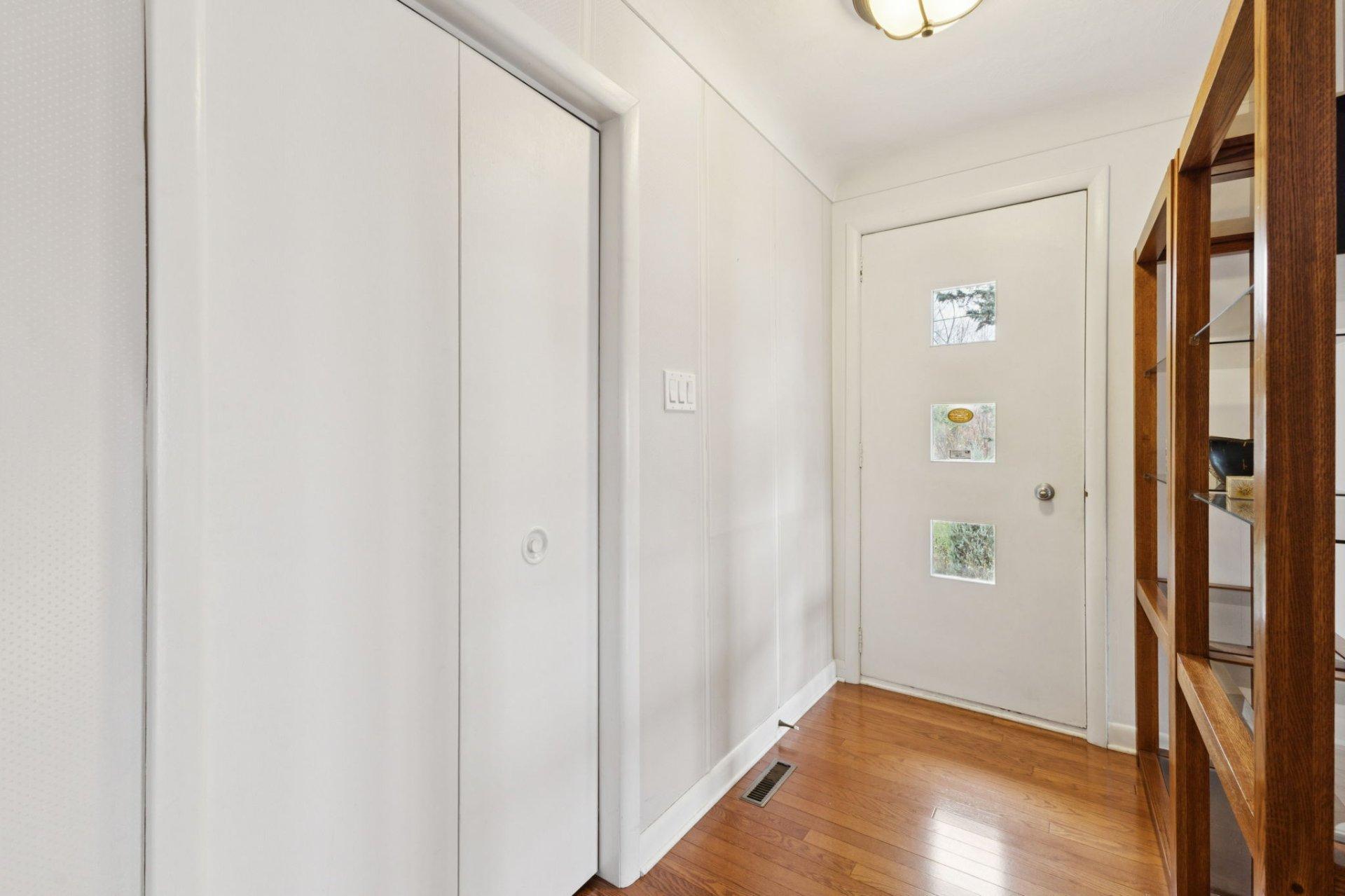 









24


Rue Sunset

,
Gatineau (Gatineau),




QC
J8P8B1

