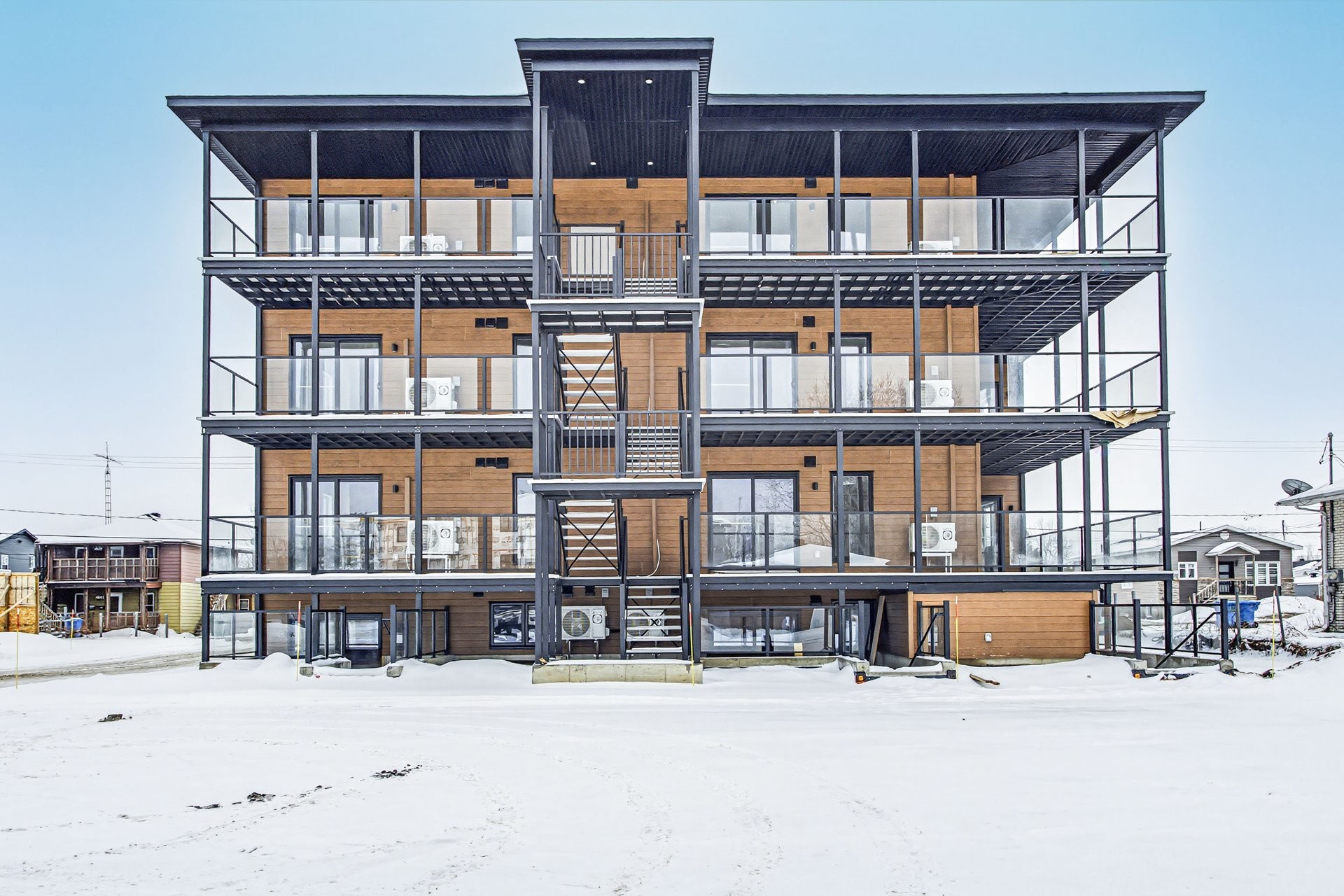 









121


Rue Principale

, 8,
Lachute,




QC
J8H3A6

