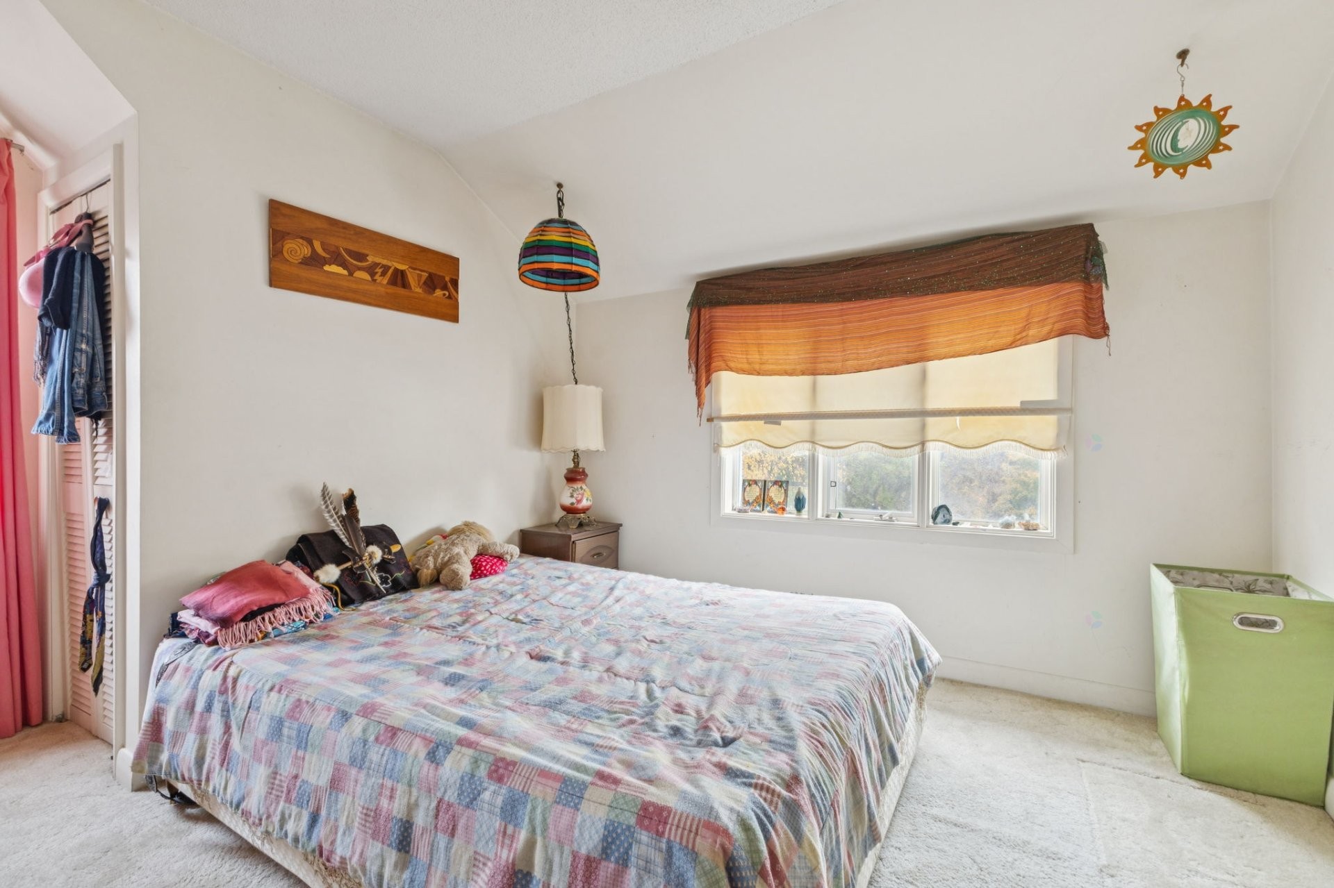 









572


Rue David

,
Gatineau (Buckingham),




QC
J8L2A7

