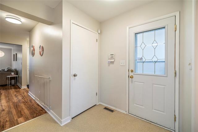 









43


Lamirande

PL,
Winnipeg,




MB
R3V 1S3

