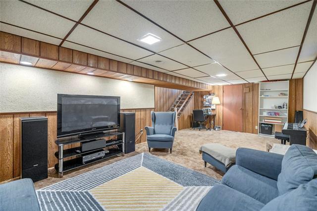 









43


Lamirande

PL,
Winnipeg,




MB
R3V 1S3

