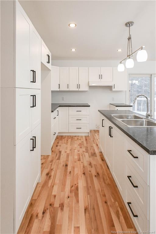 









130


du Portage

AVE,
Grande-Anse,




NB
E8N 1K2

