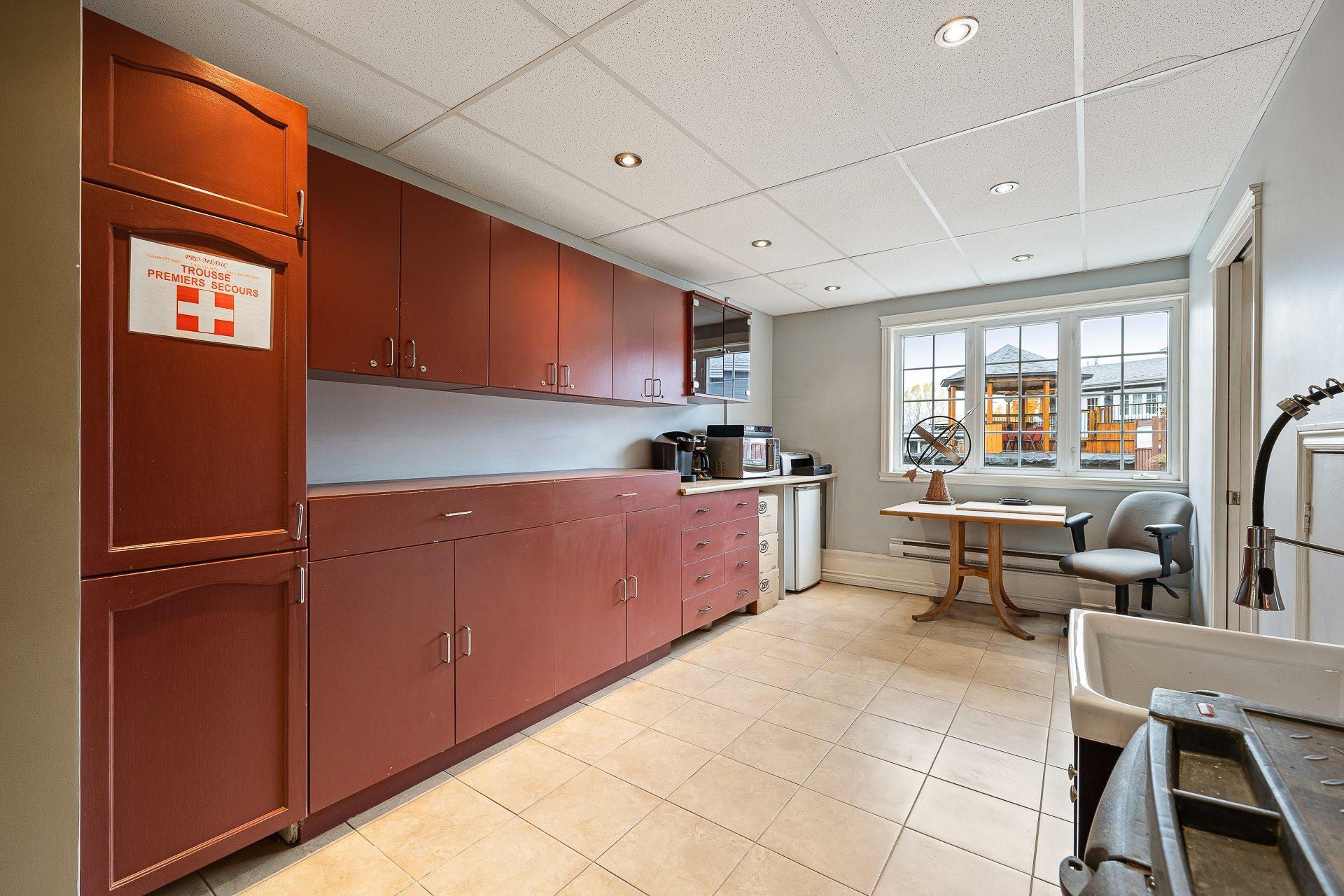 









2951Z


Rue Principale

,
Dunham,




QC
J0E1M0

