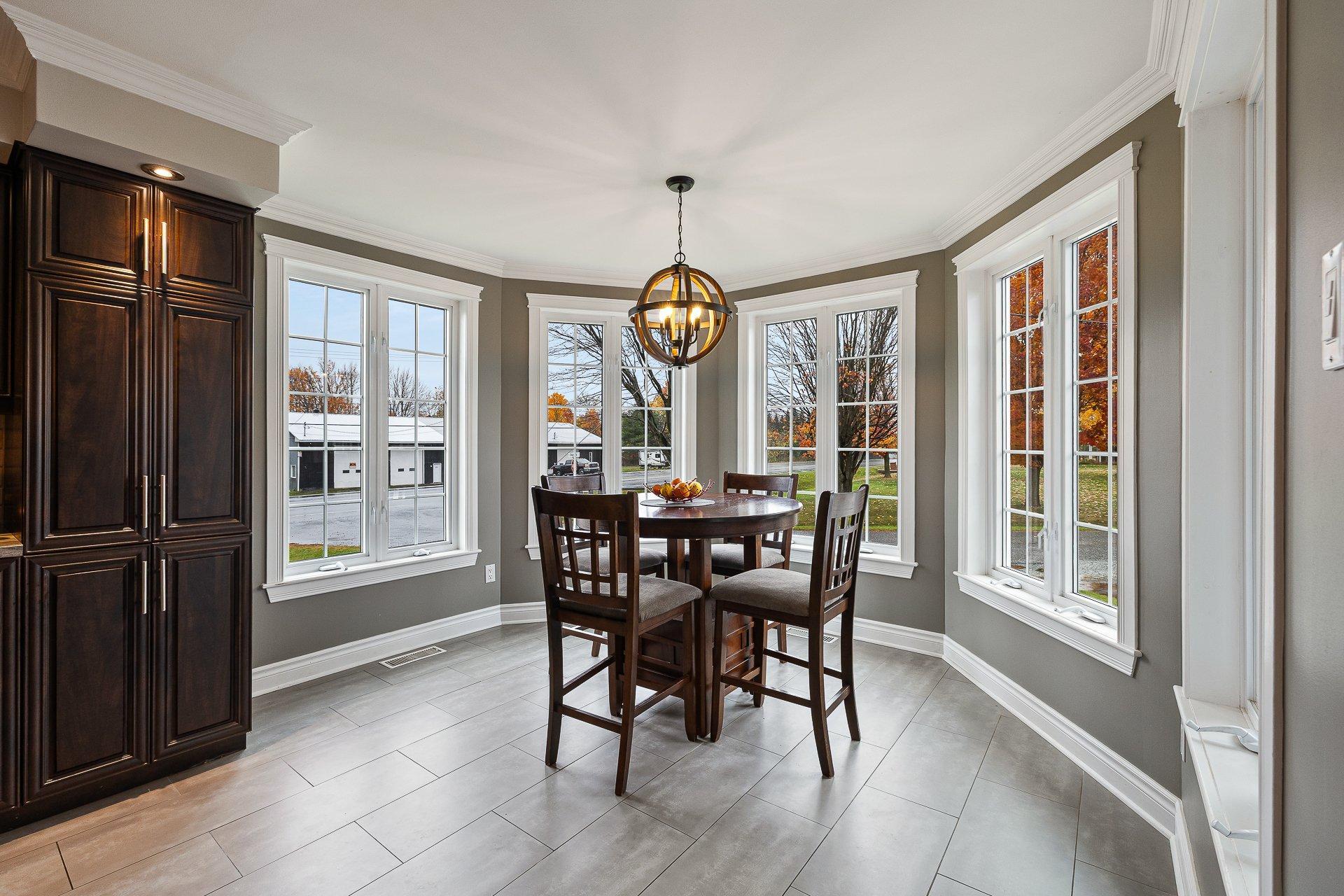 









2951Z


Rue Principale

,
Dunham,




QC
J0E1M0

