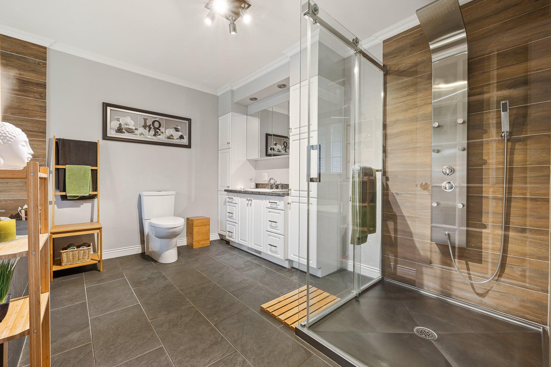 









2951Z


Rue Principale

,
Dunham,




QC
J0E1M0

