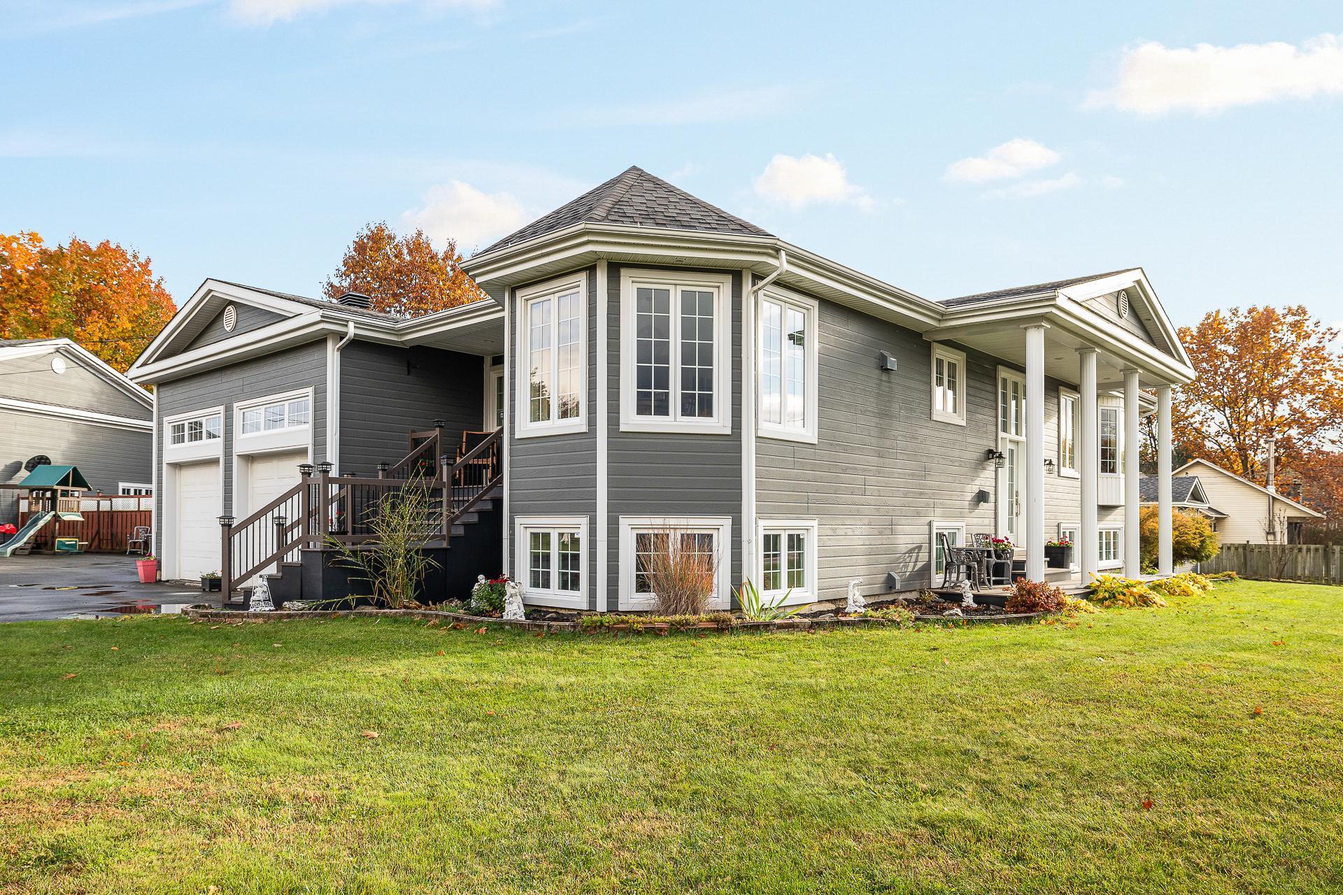 









2951Z


Rue Principale

,
Dunham,




QC
J0E1M0

