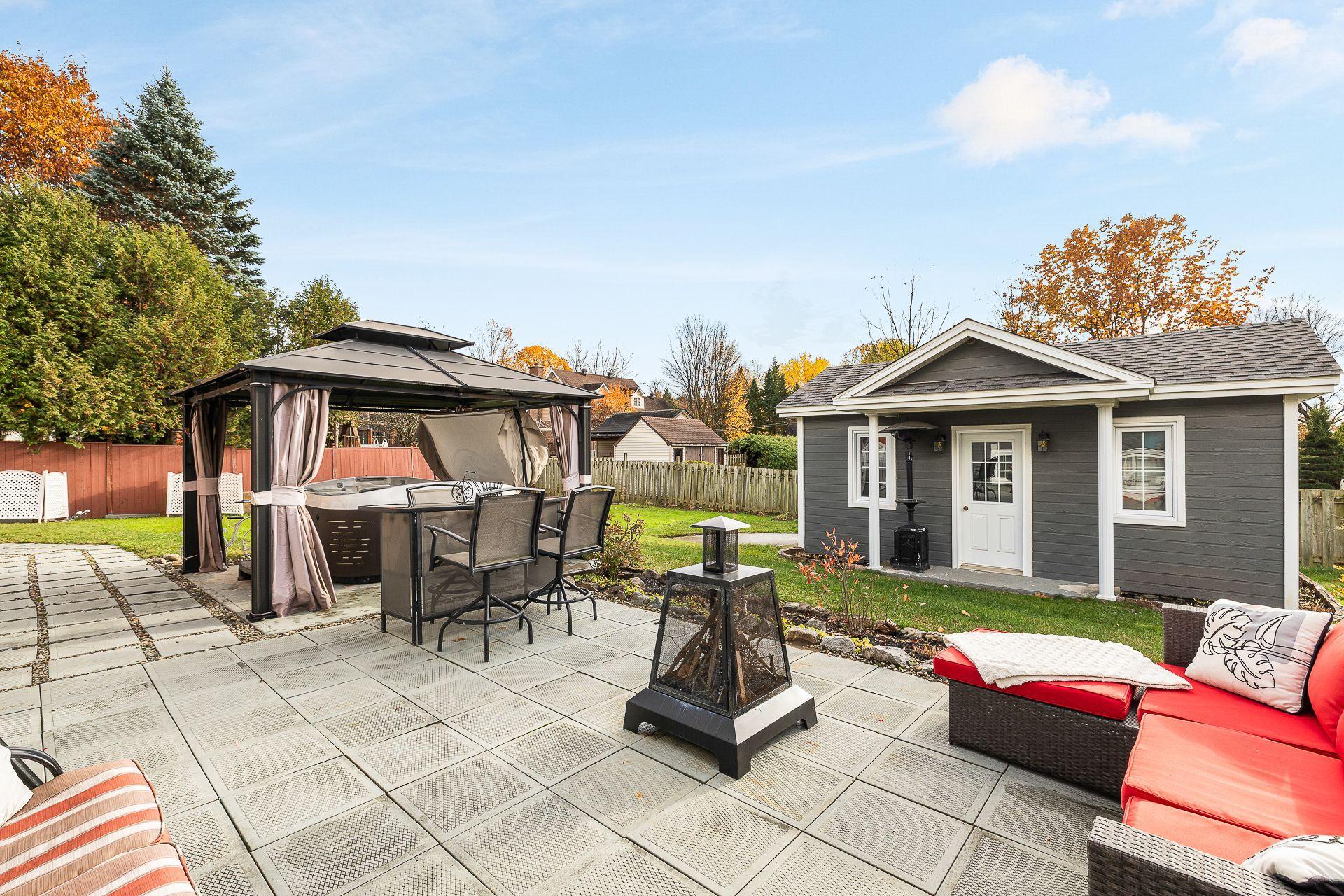 









2951Z


Rue Principale

,
Dunham,




QC
J0E1M0

