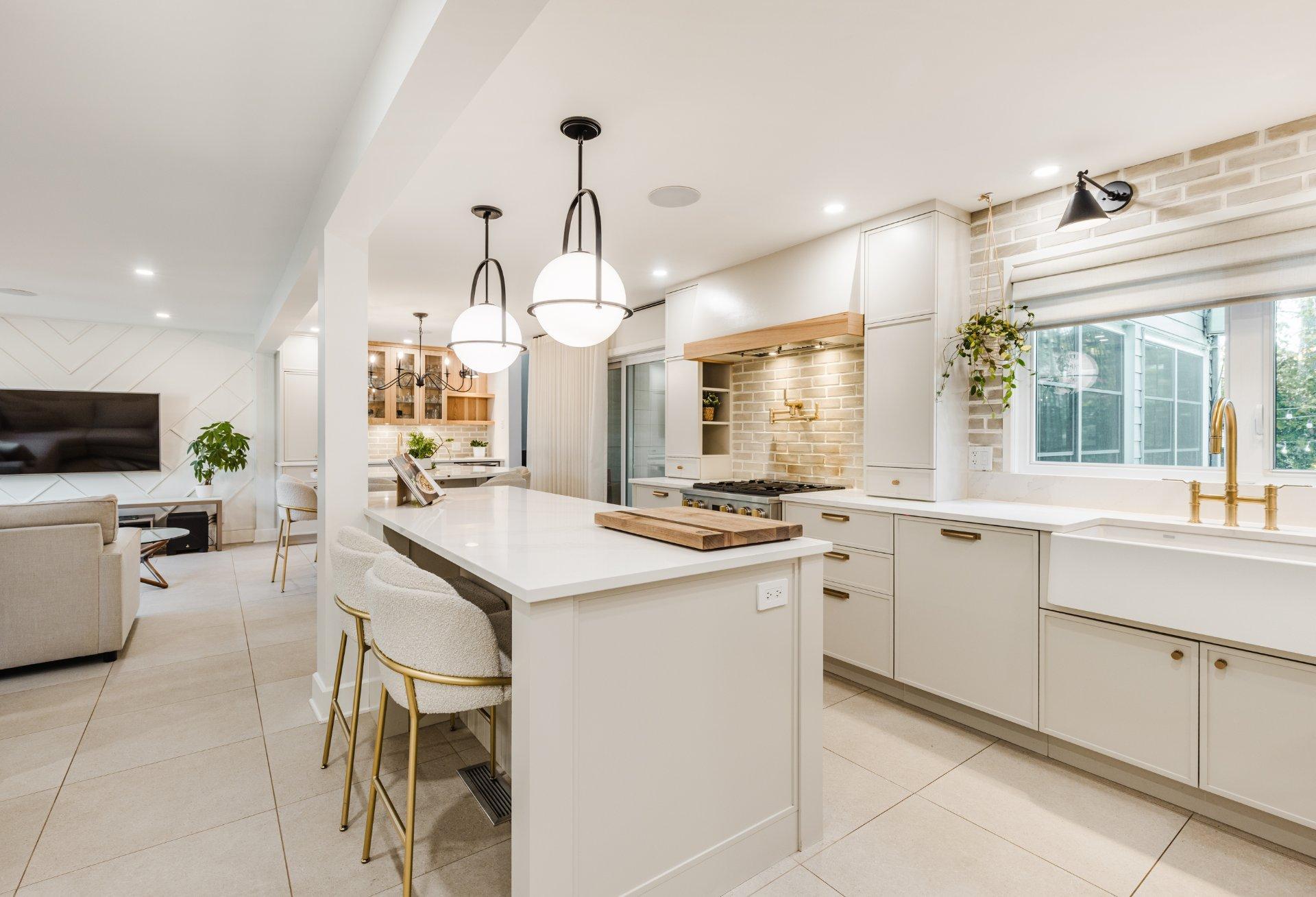 









2015


Rue Bellevue

,
Saint-Bruno-de-Montarville,




QC
J3V3X3

