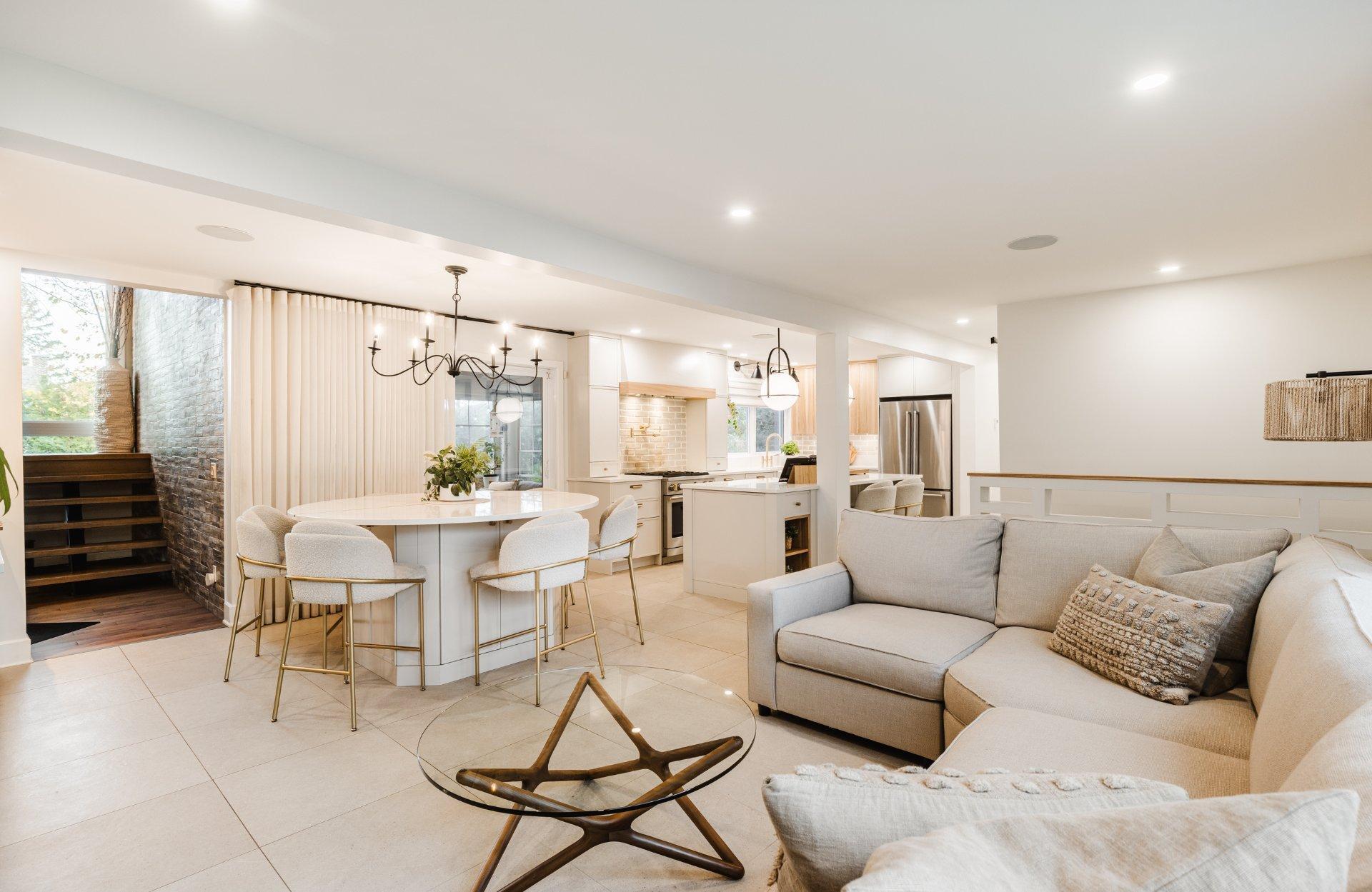 









2015


Rue Bellevue

,
Saint-Bruno-de-Montarville,




QC
J3V3X3

