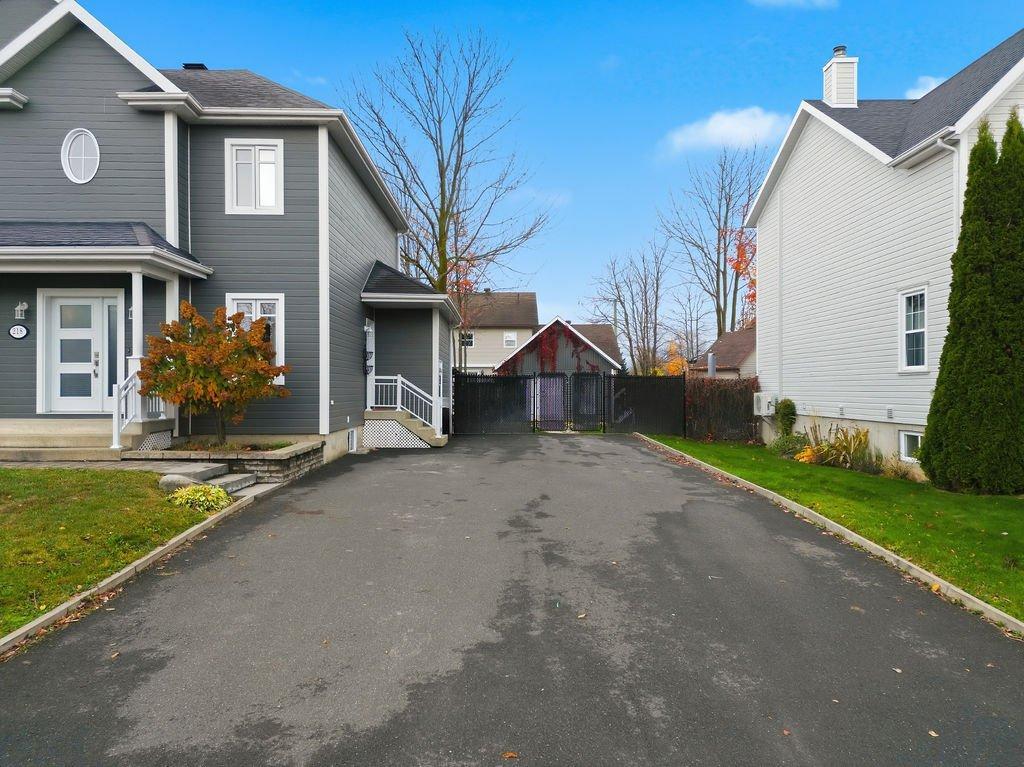 









218


Rue du Parc

,
Saint-Henri,




QC
G0R3E0

