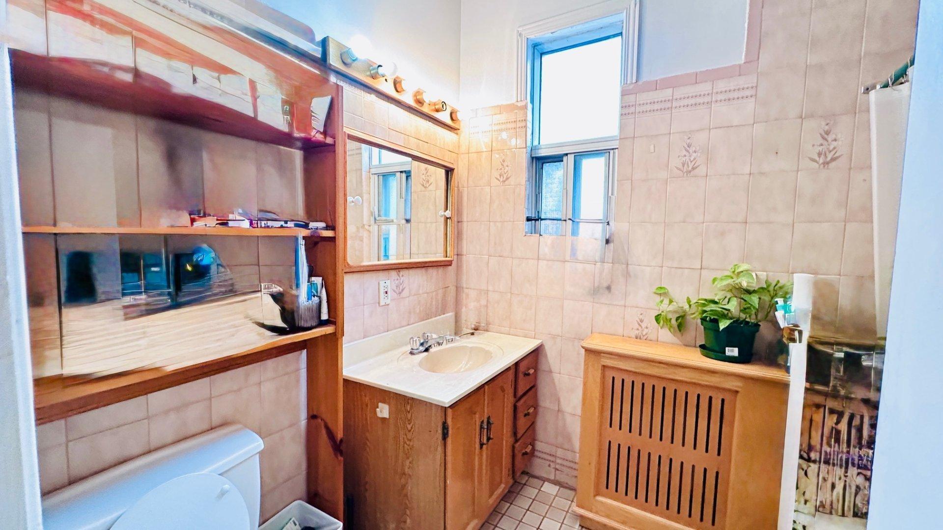 









4578

 - 4582


Rue Clark

,
Montréal (Le Plateau-Mont-Royal),




QC
H2T2T4

