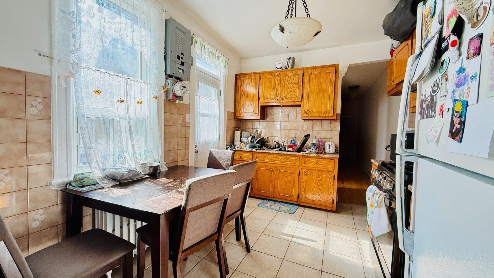 









4578

 - 4582


Rue Clark

,
Montréal (Le Plateau-Mont-Royal),




QC
H2T2T4

