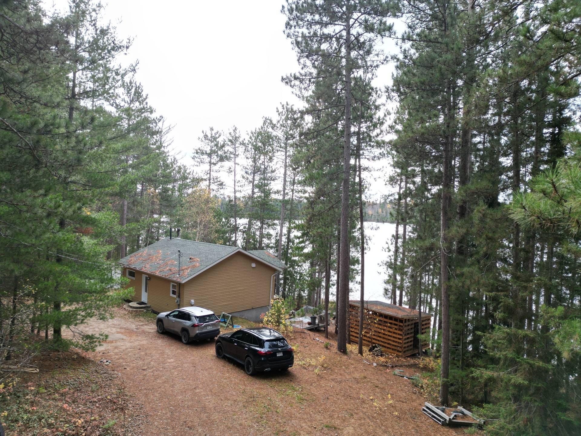 









497


Ch. du Lac-de-l'Argentier

,
Fugèreville,




QC
J0Z2A0

