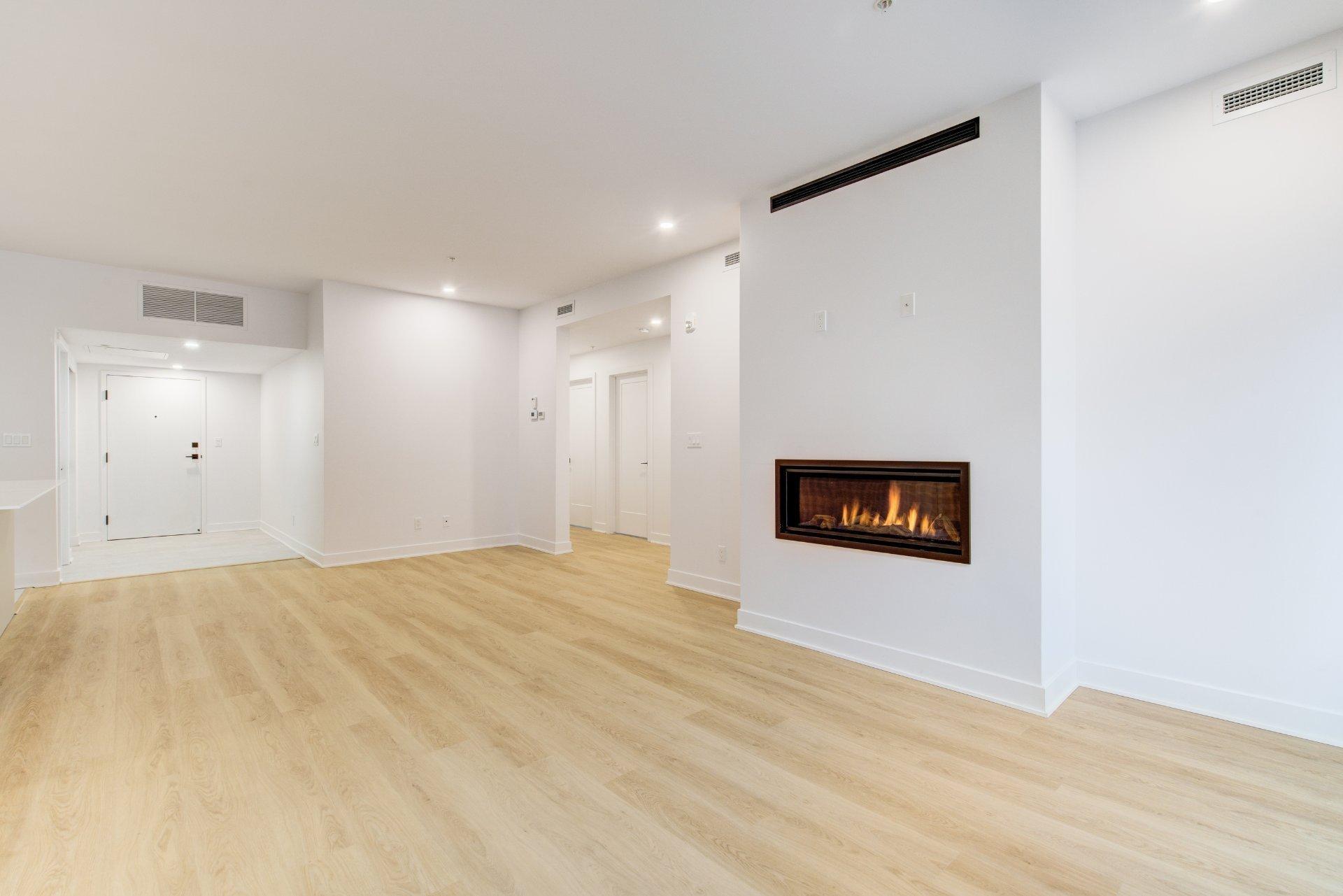 









210


Rue St-Paul

, 403,
Saint-Jean-sur-Richelieu,




QC
J3B0L5

