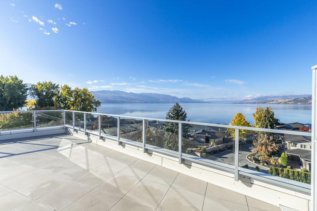 









3340


Lakeshore

Road, 509,
Kelowna,




BC
V1W 0H6

