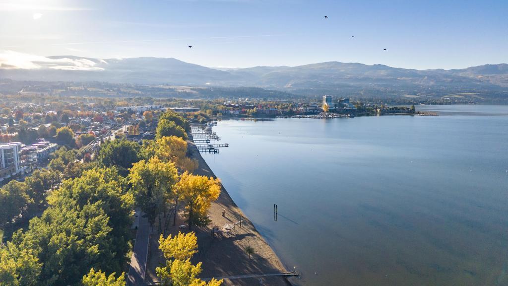 









3340


Lakeshore

Road, 509,
Kelowna,




BC
V1W 0H6

