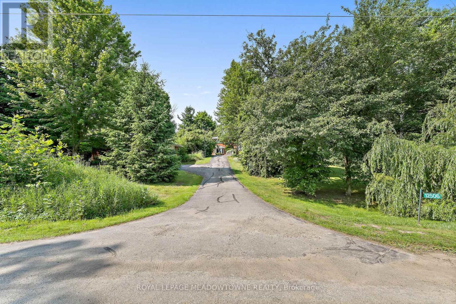 












12506 EIGHTH LINE

,
Halton Hills,




Ontario
L7G4S4

